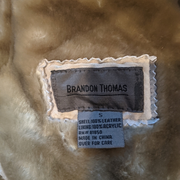 Brandon Thomas Shearling -S - Picture 5 of 7